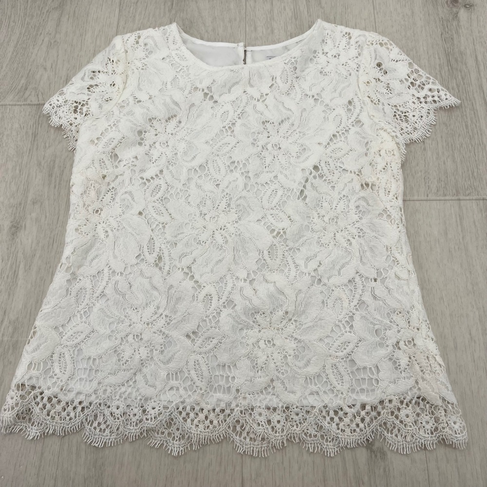 Donna Degnan Lace Overlay Top White Short Sleeve Boat Neck Size 6